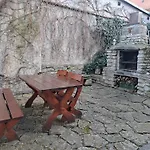 Garage Apartment *
